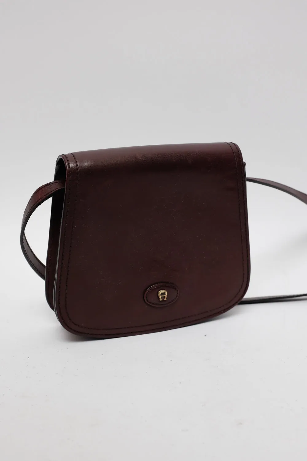 AIGNER BURGUNDY CROSSBODY LEATHER BAG