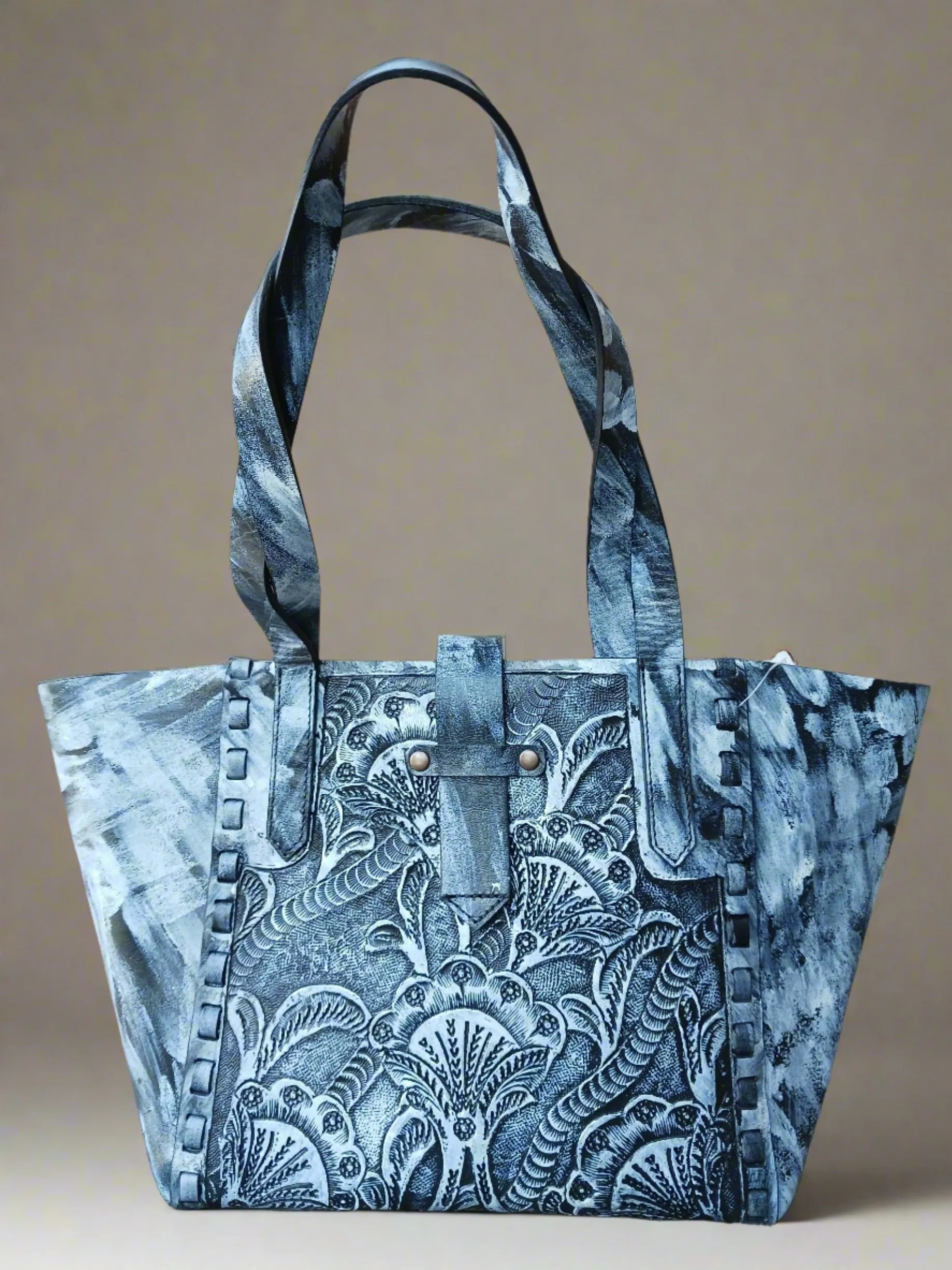 Clemencia tote