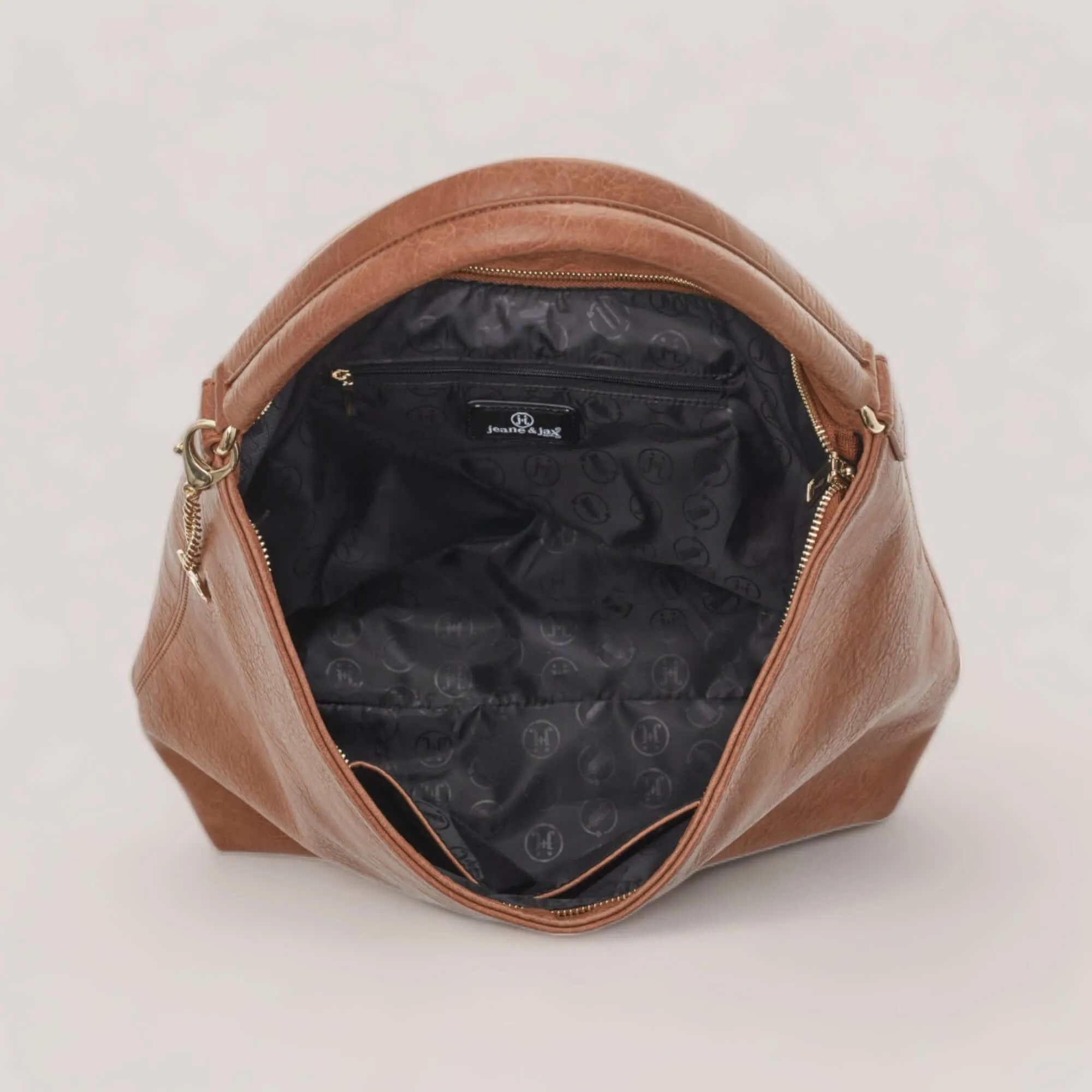 EMILY II | Camel Classic Hobo