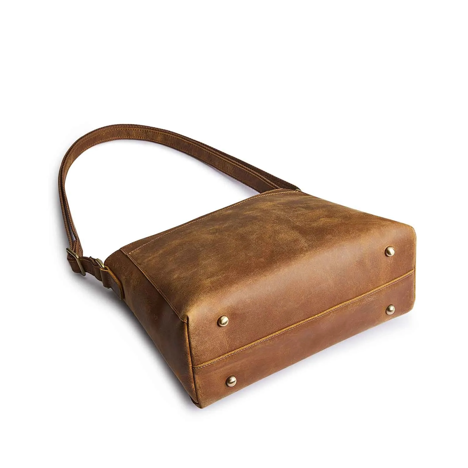 Medium Leather Messenger Bag