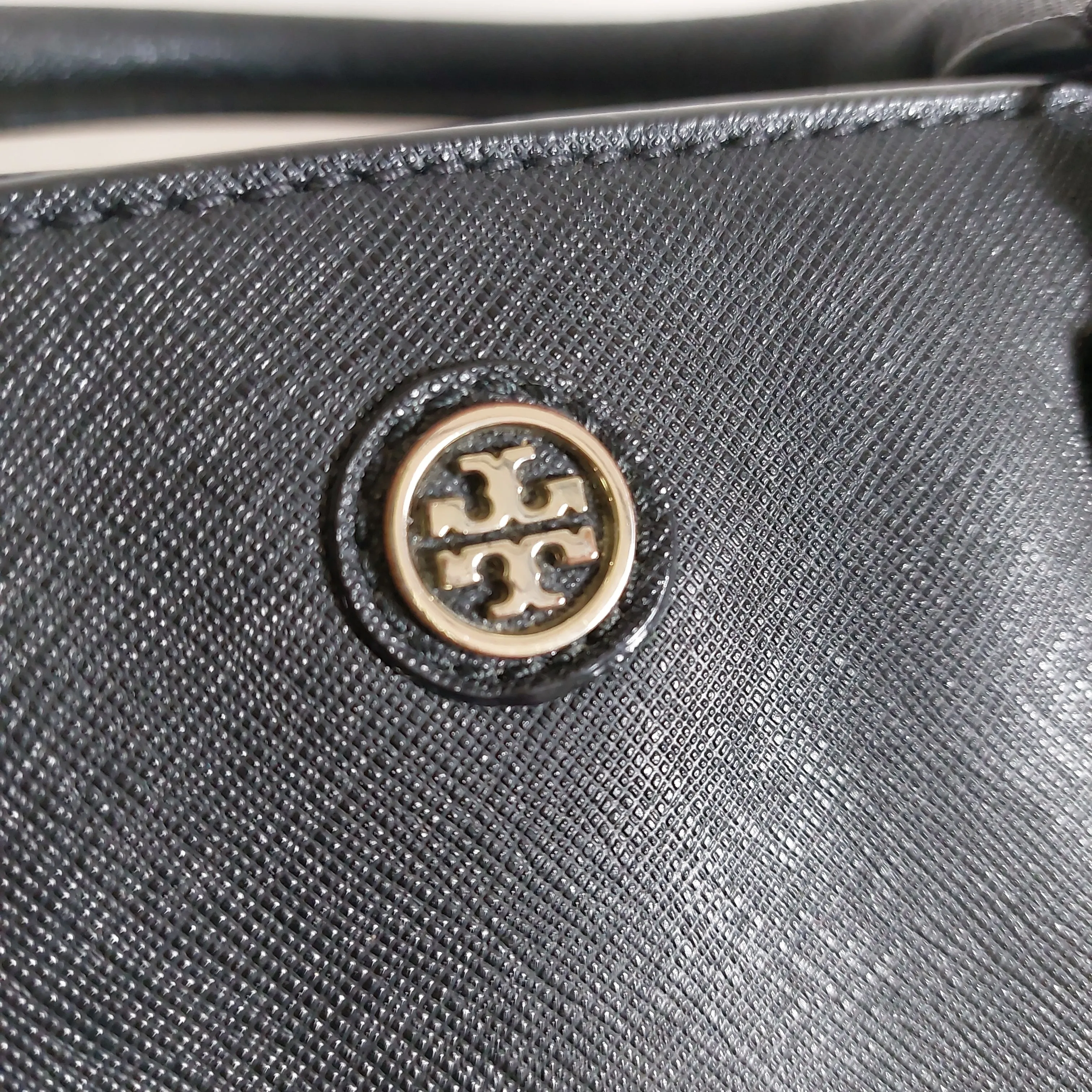 Tory Burch Black Leather Mini Robinson Tote | Pre Loved |